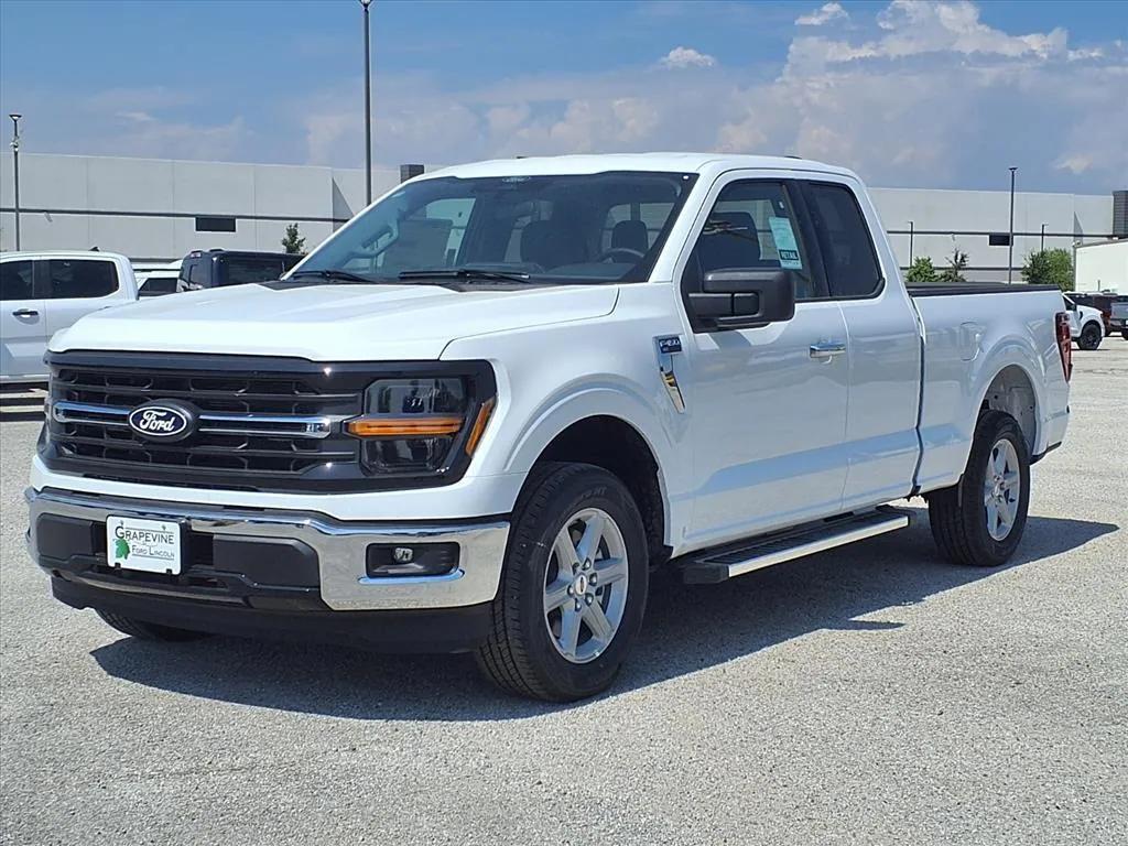 new 2025 Ford F-150 car, priced at $42,421