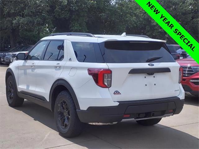 new 2024 Ford Explorer car, priced at $42,026