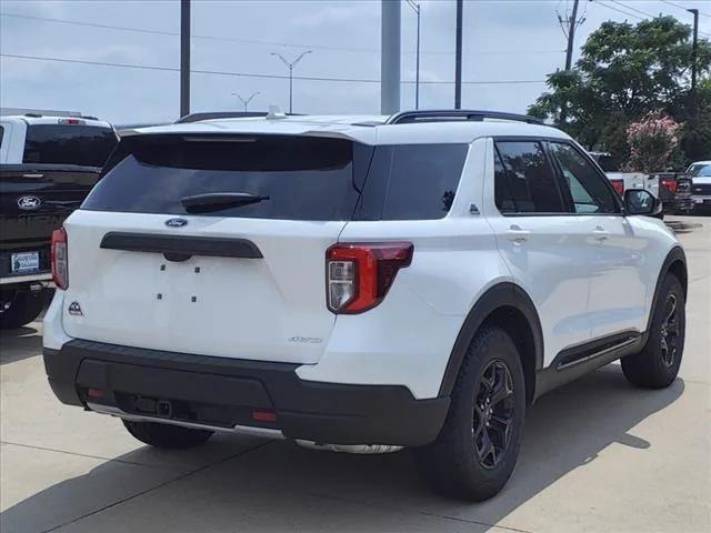 new 2024 Ford Explorer car, priced at $48,229