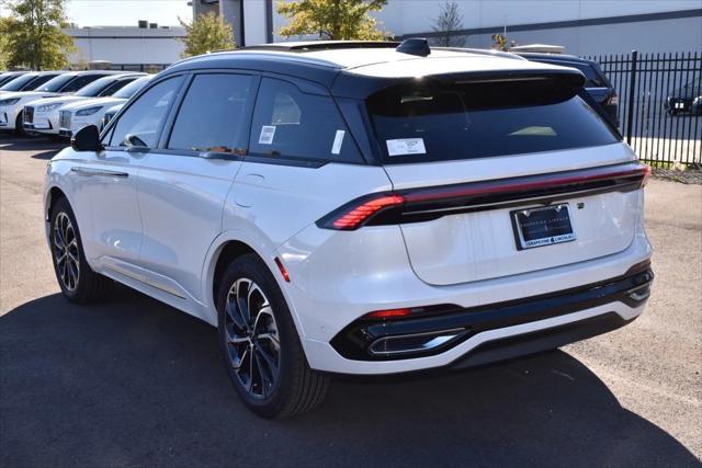 new 2024 Lincoln Nautilus car, priced at $59,011