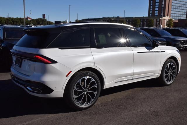 new 2024 Lincoln Nautilus car, priced at $59,011