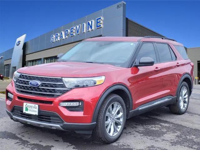 new 2024 Ford Explorer car, priced at $40,982