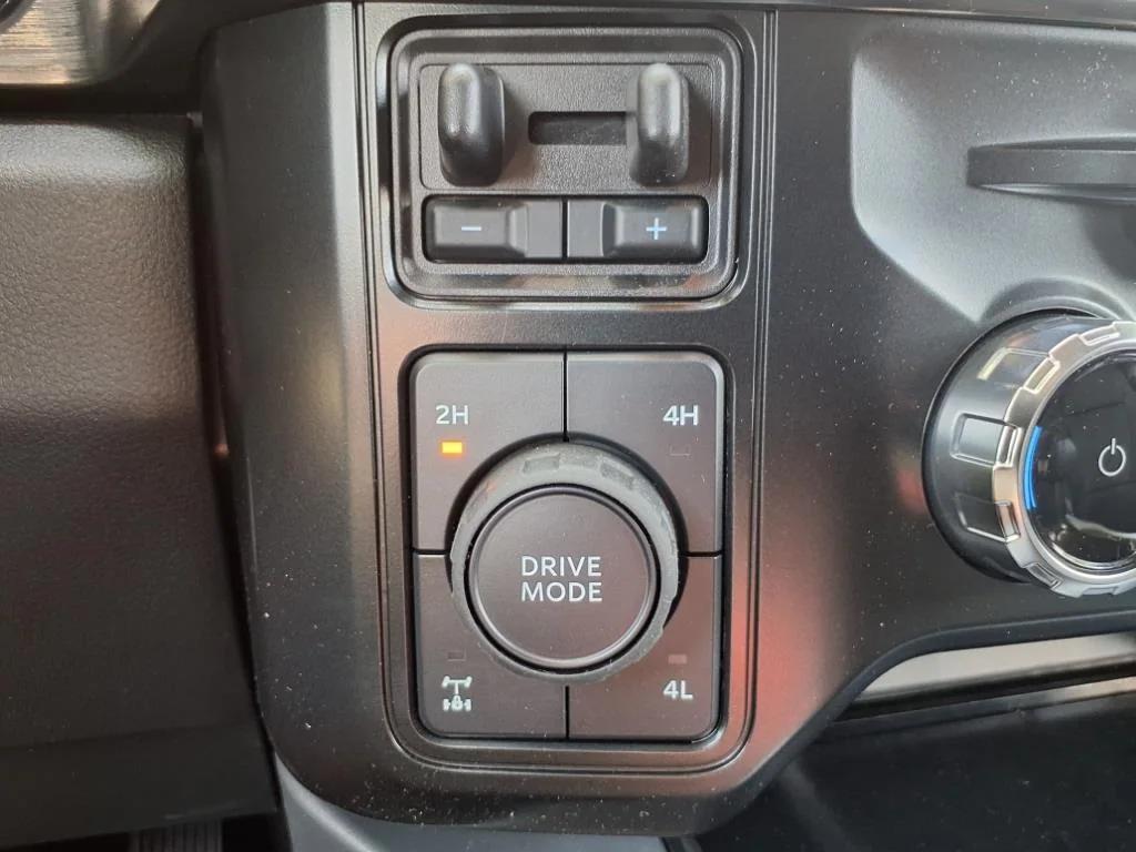 new 2025 Ford F-350 car, priced at $81,550