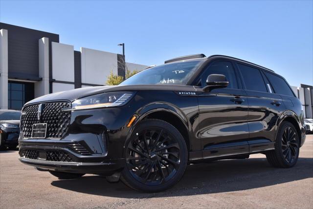 new 2025 Lincoln Aviator car, priced at $69,672