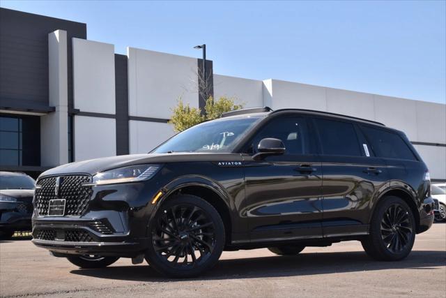 new 2025 Lincoln Aviator car, priced at $69,672