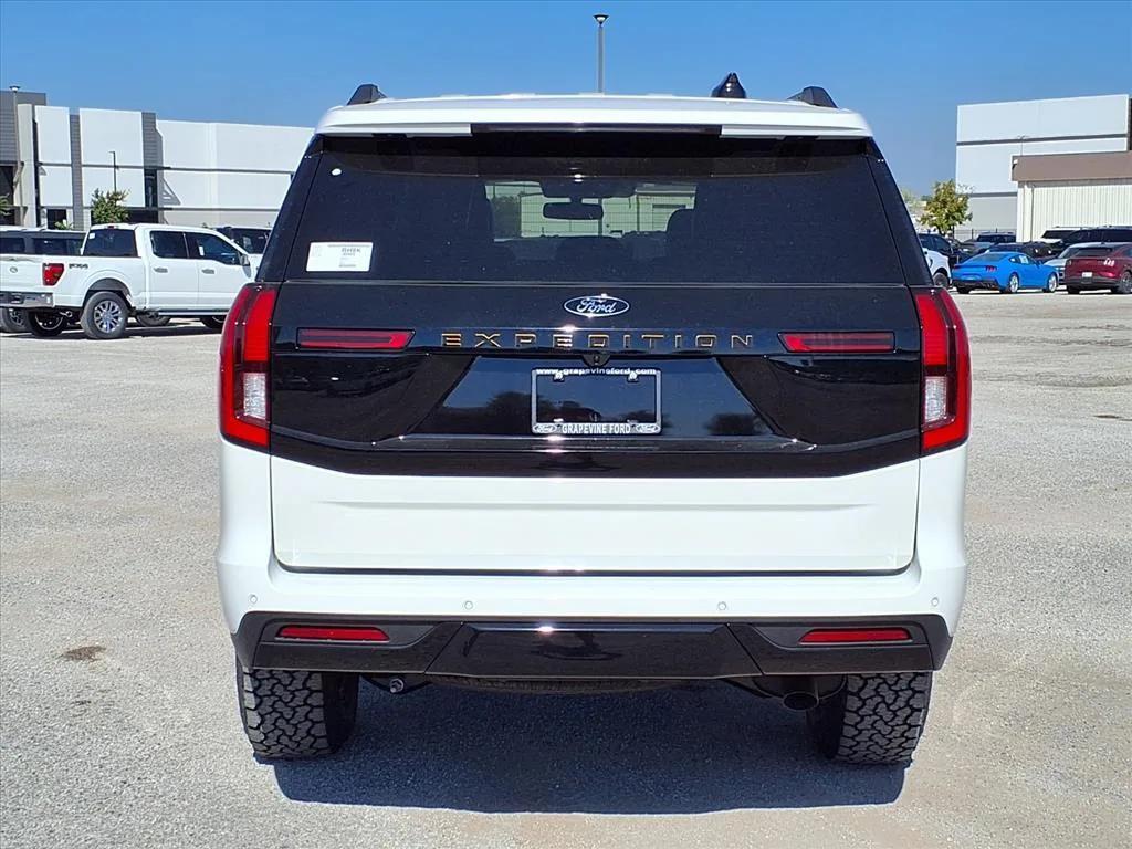 new 2025 Ford Expedition car, priced at $84,940