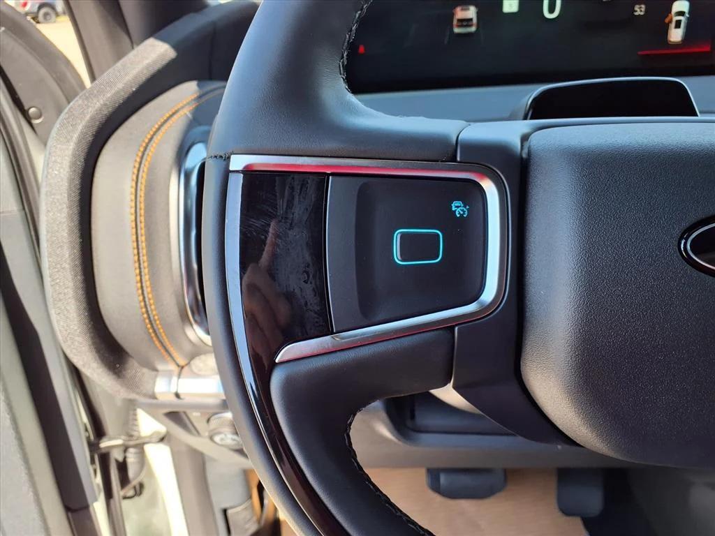 new 2025 Ford Expedition car, priced at $84,940