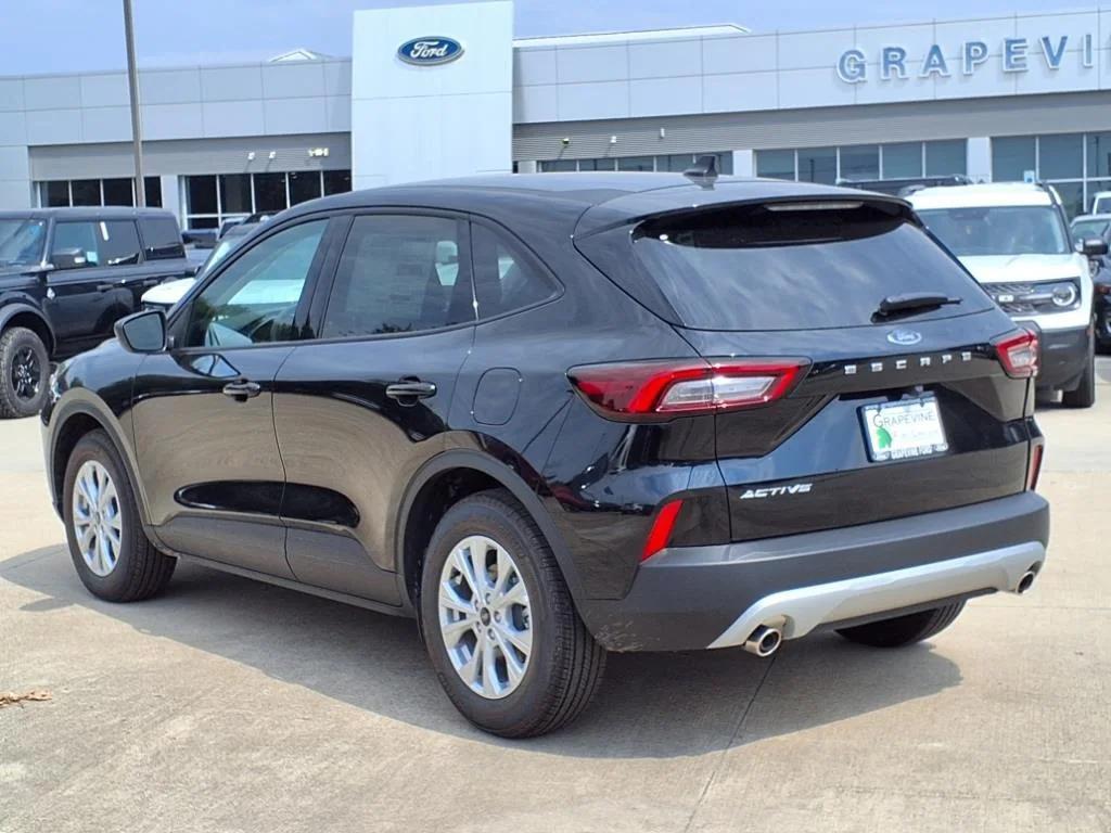 new 2025 Ford Escape car, priced at $23,485