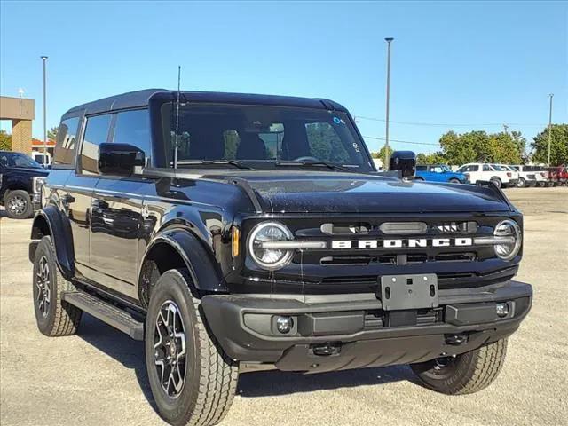 new 2024 Ford Bronco car, priced at $46,908