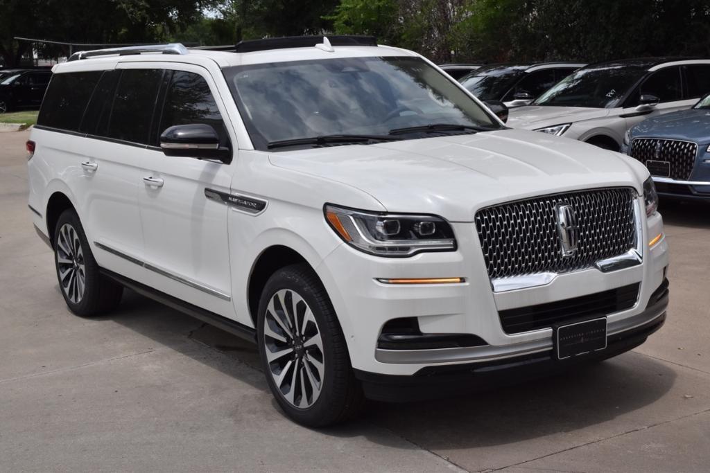 new 2024 Lincoln Navigator car, priced at $102,484