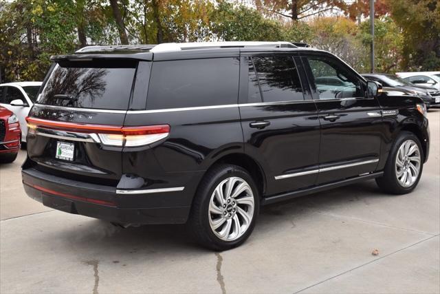 used 2022 Lincoln Navigator car, priced at $55,444