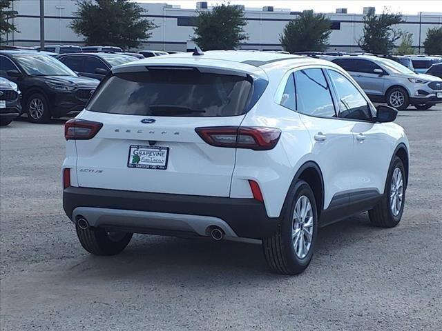 new 2024 Ford Escape car, priced at $23,521