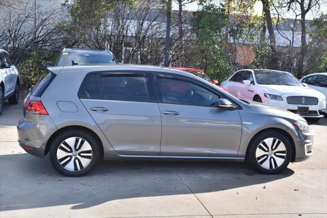 used 2016 Volkswagen e-Golf car, priced at $11,944