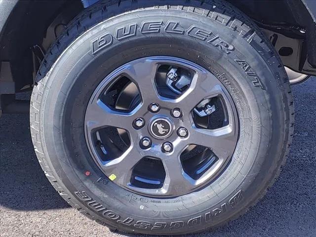 new 2024 Ford Bronco car, priced at $43,852