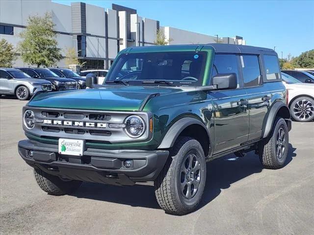 new 2024 Ford Bronco car, priced at $43,852