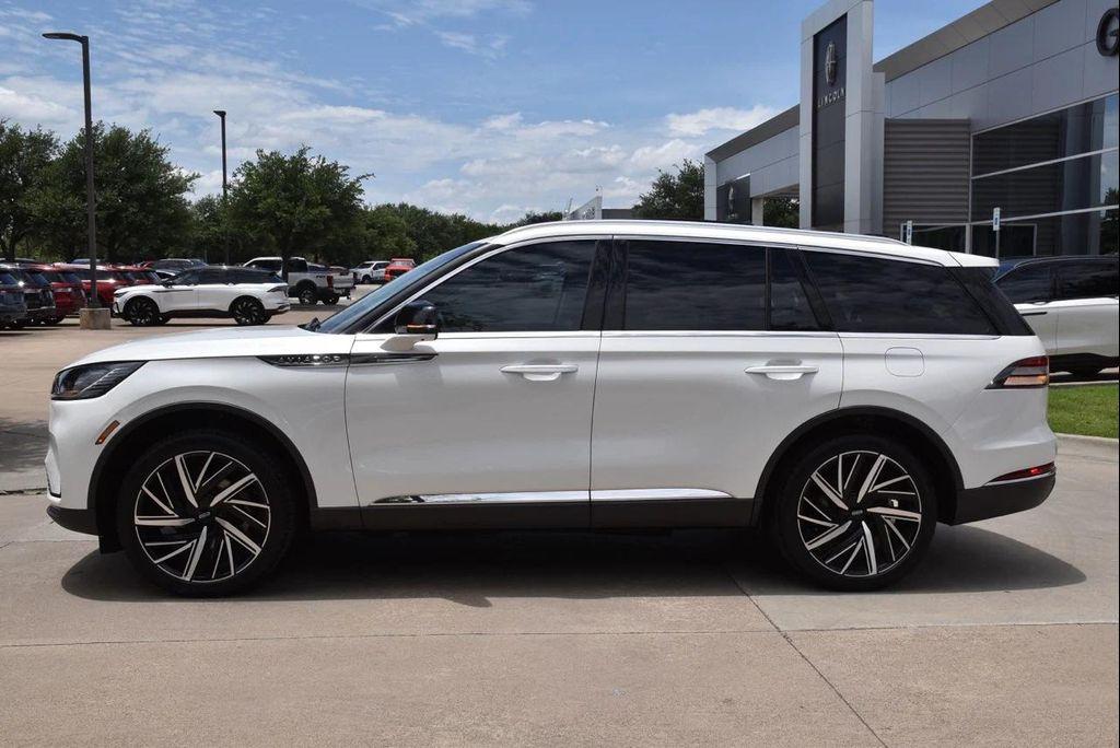 new 2025 Lincoln Aviator car, priced at $77,155