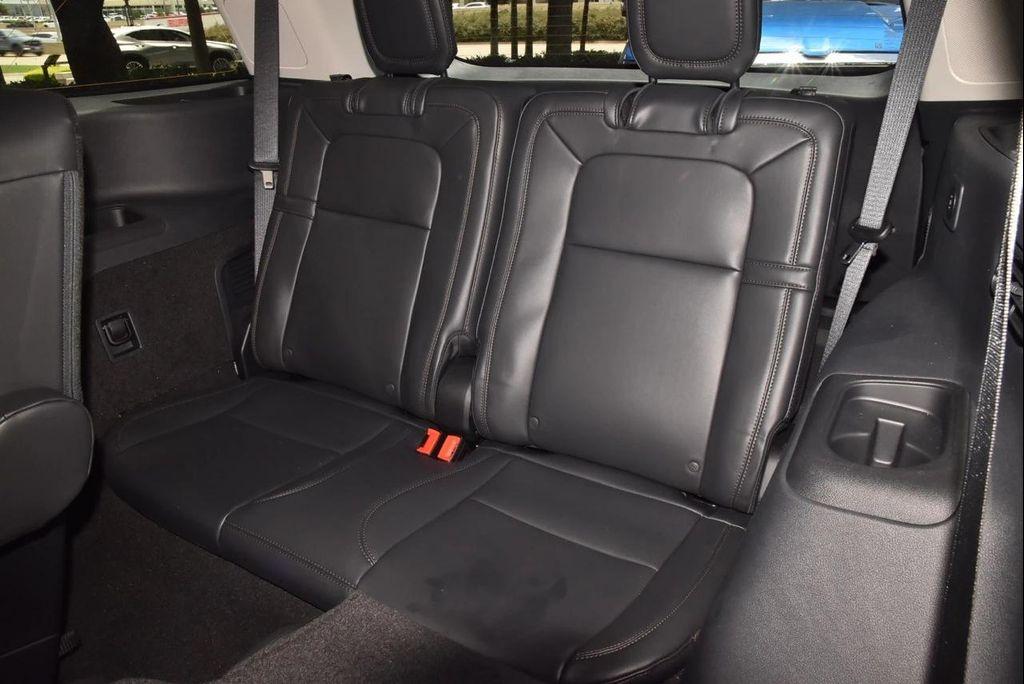 new 2025 Lincoln Aviator car, priced at $77,155