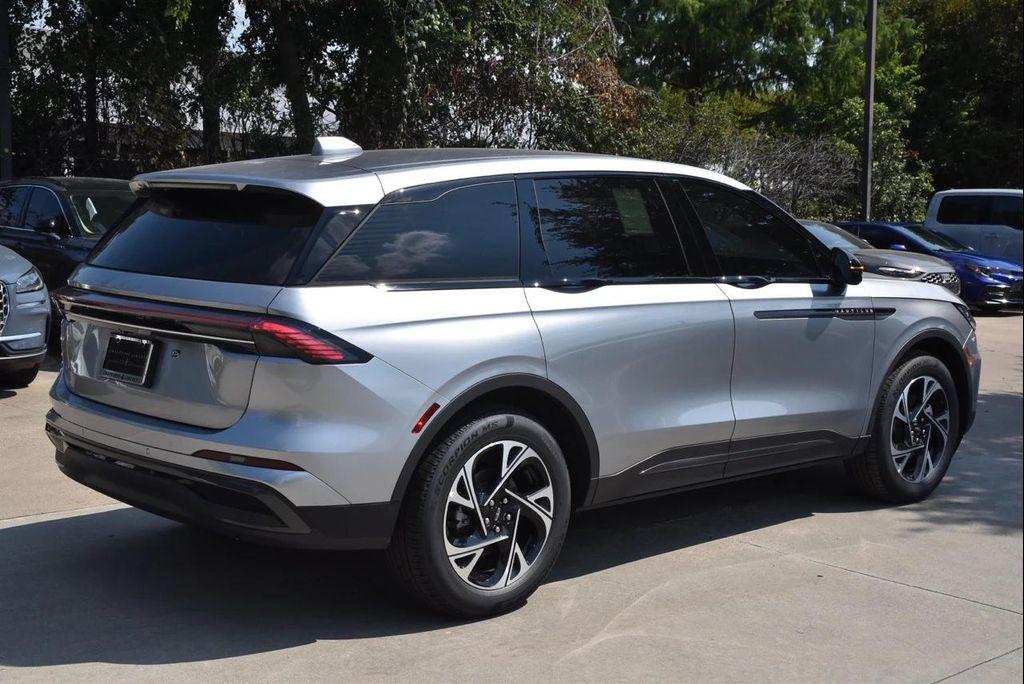 new 2025 Lincoln Nautilus car, priced at $56,434