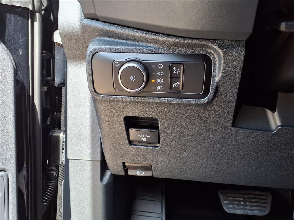 new 2025 Ford Bronco car, priced at $46,223