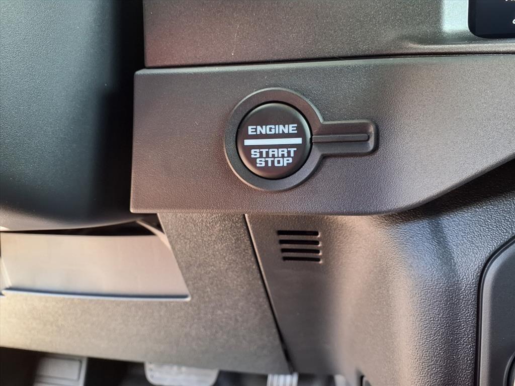 new 2025 Ford Bronco car, priced at $46,223