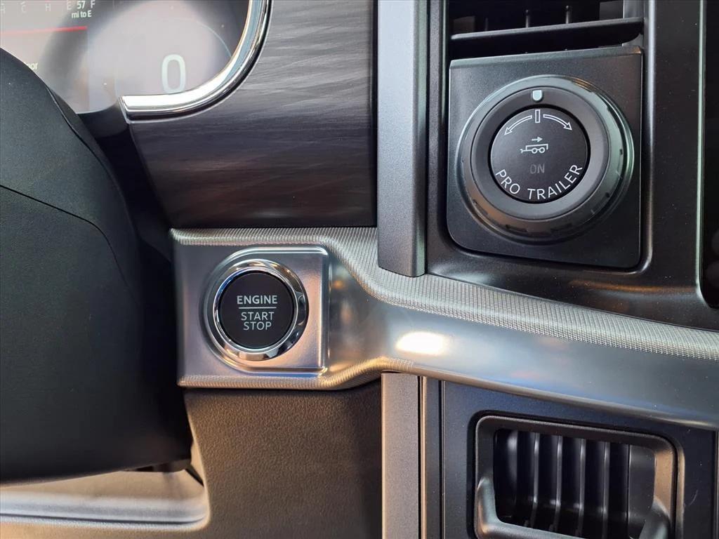 new 2025 Ford F-150 car, priced at $62,806