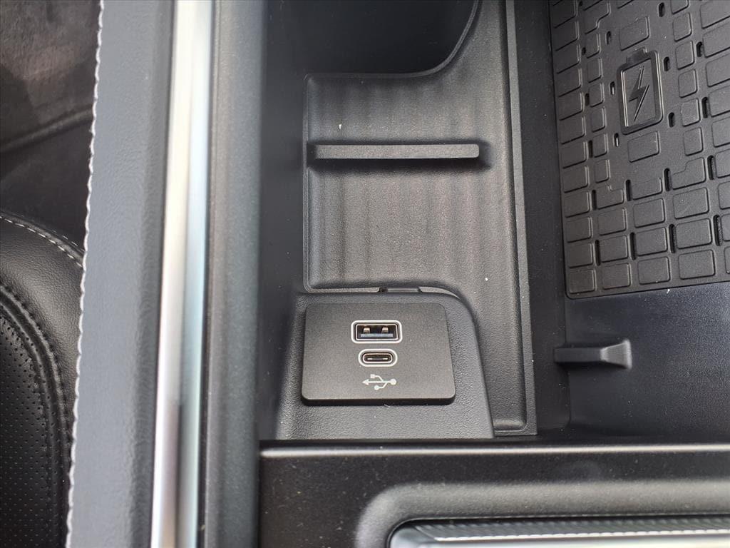 new 2025 Ford Expedition car, priced at $80,250