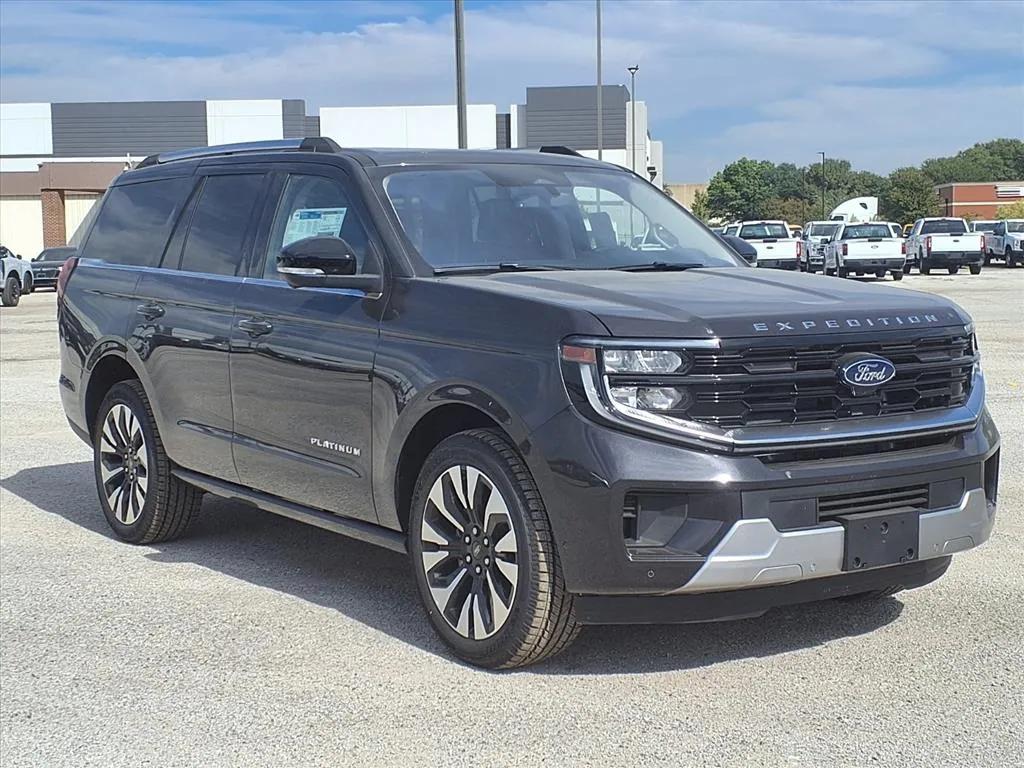 new 2025 Ford Expedition car, priced at $80,250