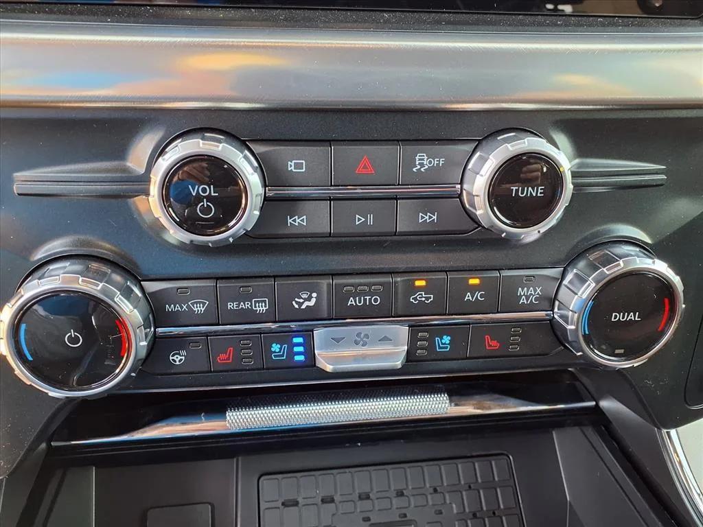 new 2025 Ford F-150 car, priced at $73,856