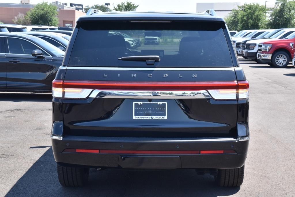 new 2024 Lincoln Navigator car, priced at $113,815