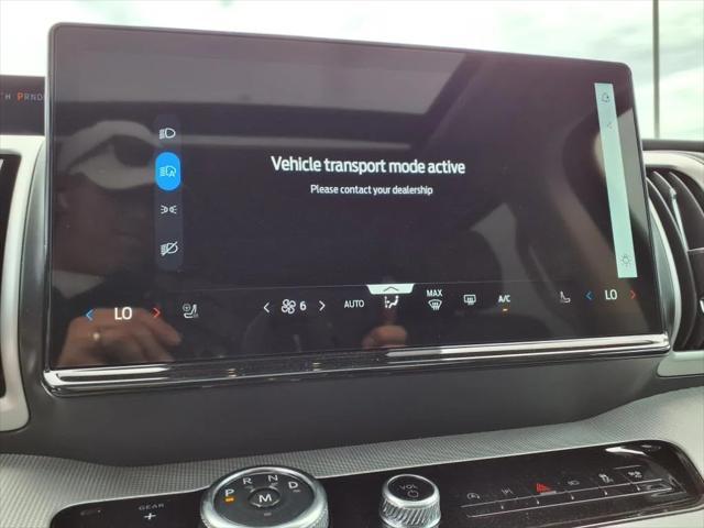 new 2025 Ford Expedition car, priced at $68,210