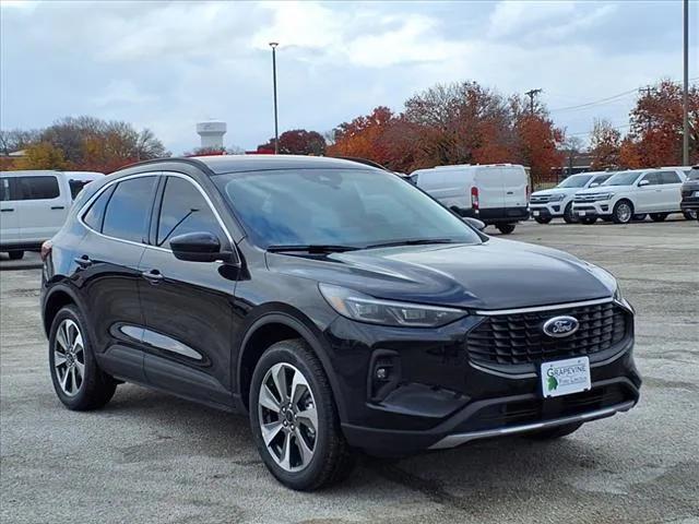 new 2025 Ford Escape car, priced at $36,385