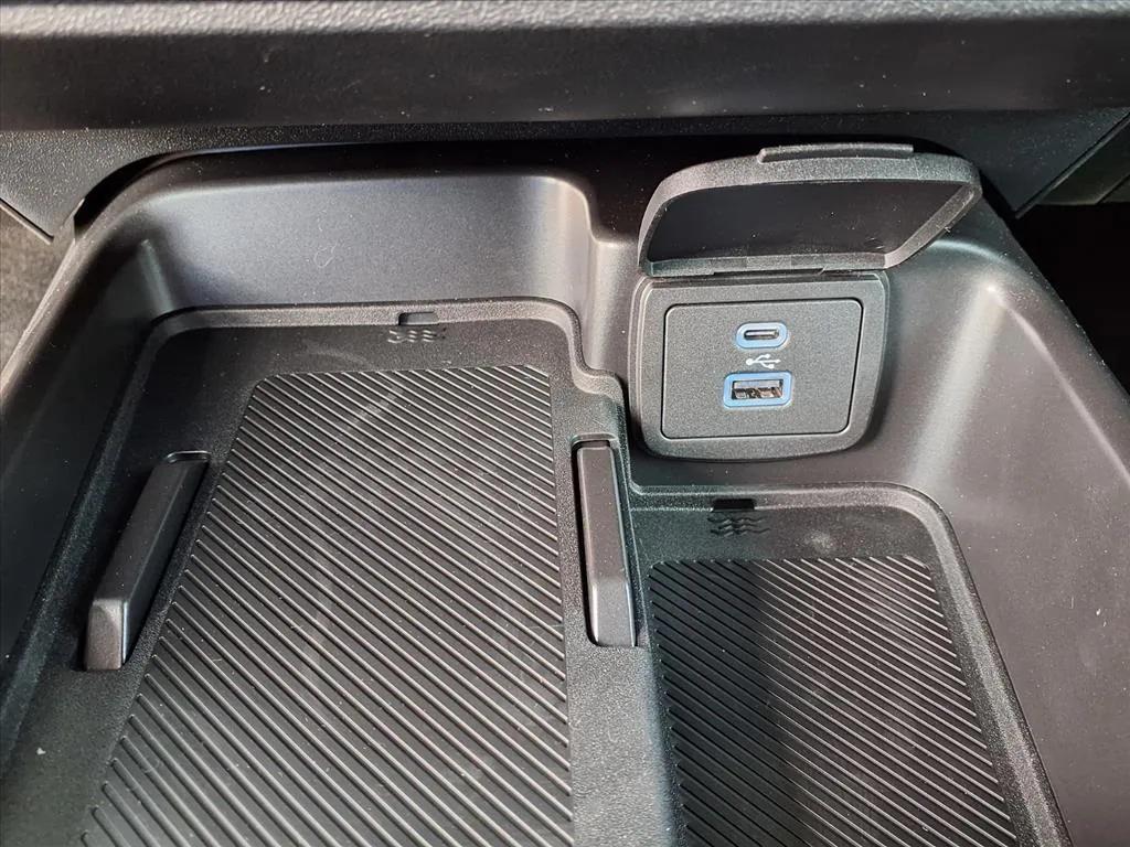 new 2025 Ford Bronco car, priced at $50,671