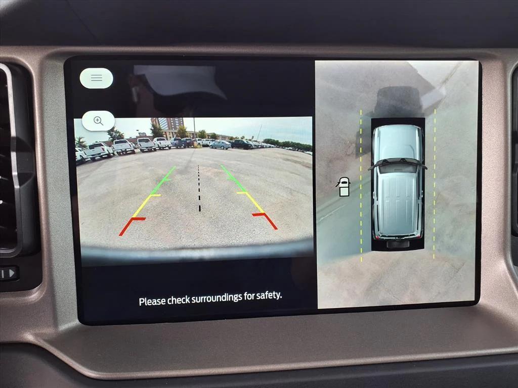 new 2025 Ford Bronco car, priced at $50,671