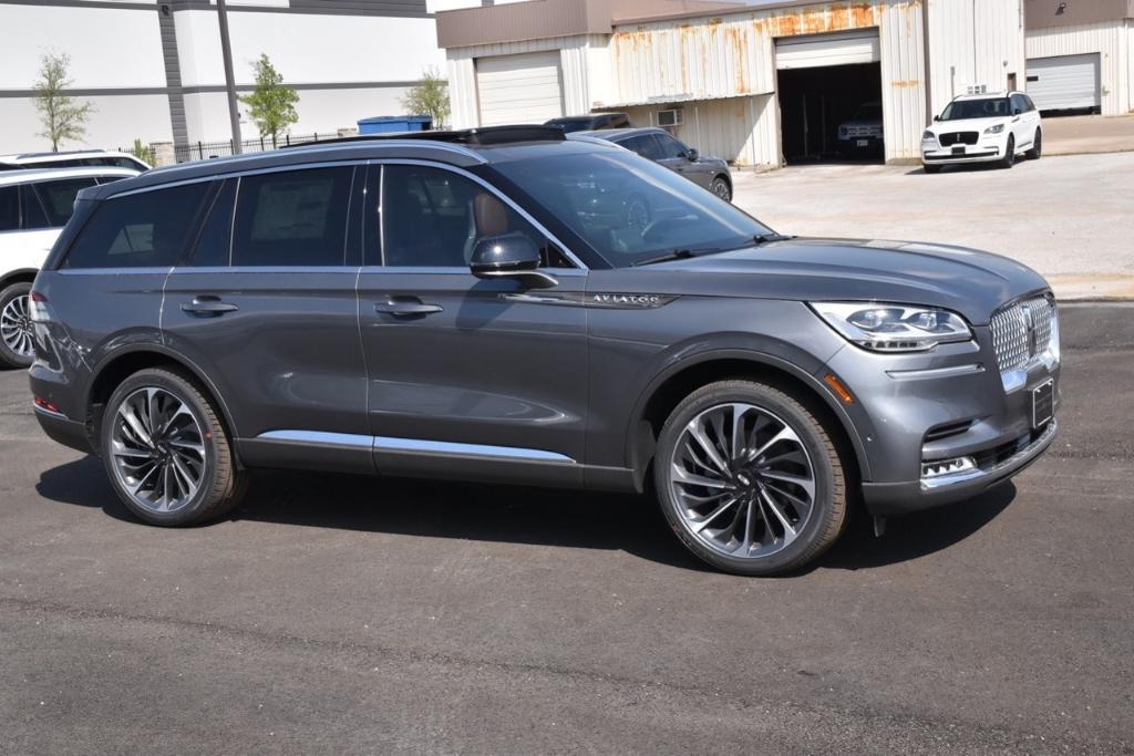 new 2024 Lincoln Aviator car, priced at $75,576