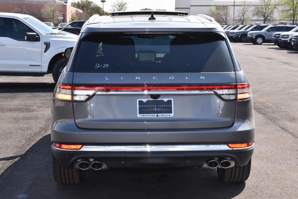 new 2024 Lincoln Aviator car, priced at $75,576