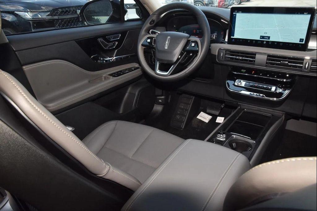 new 2025 Lincoln Corsair car, priced at $47,203