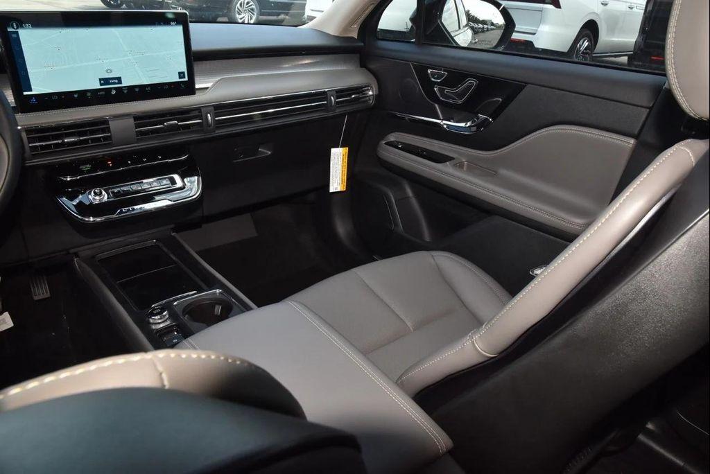 new 2025 Lincoln Corsair car, priced at $47,203