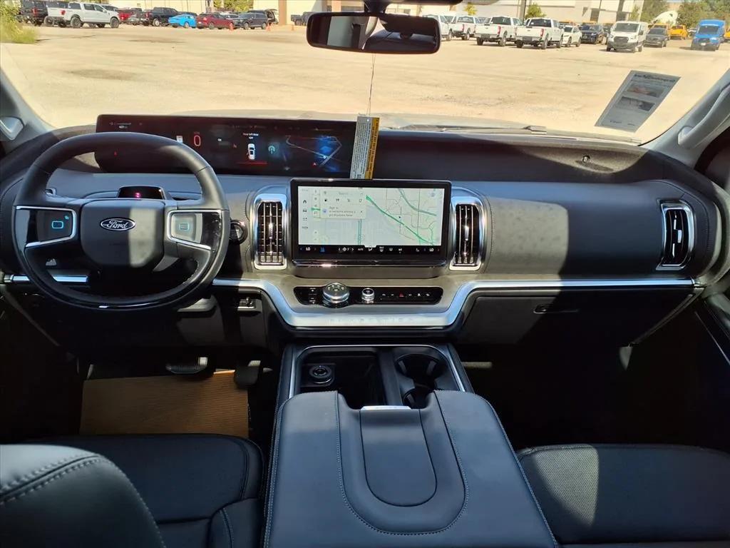 new 2025 Ford Expedition car, priced at $74,172