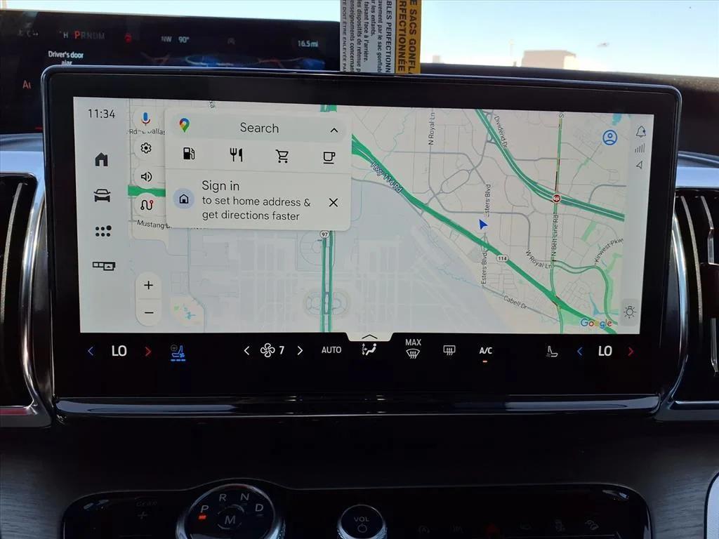 new 2025 Ford Expedition car, priced at $74,172