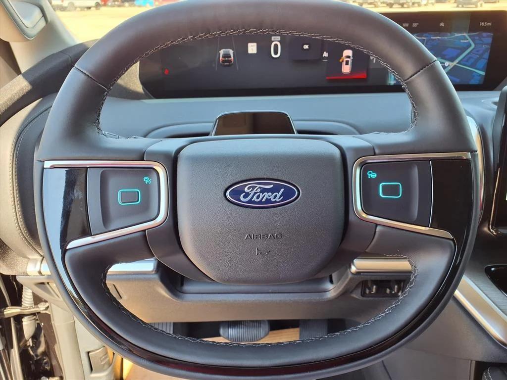 new 2025 Ford Expedition car, priced at $74,172