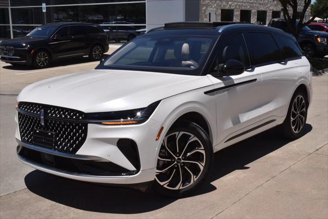 new 2025 Lincoln Nautilus car, priced at $59,299
