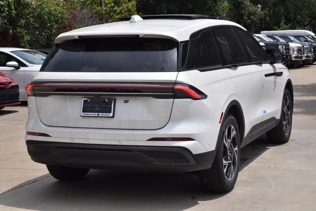 new 2024 Lincoln Nautilus car, priced at $57,634