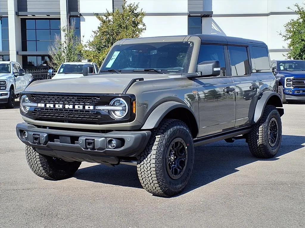 new 2025 Ford Bronco car, priced at $62,804