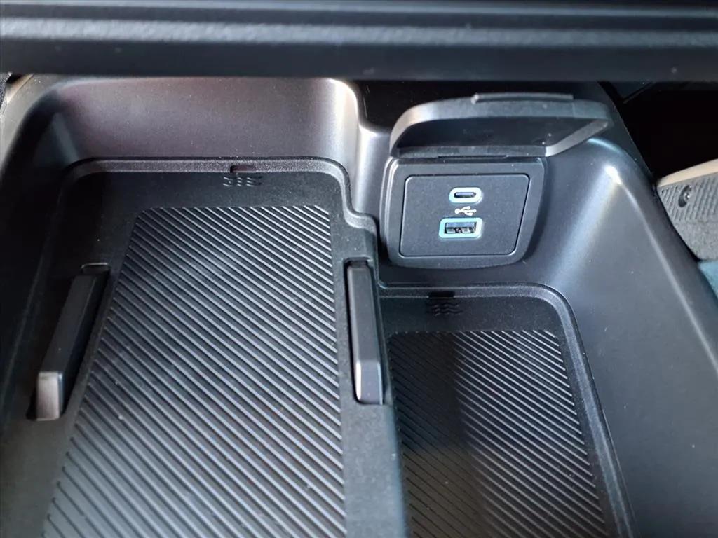 new 2025 Ford Bronco car, priced at $60,925