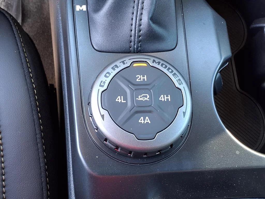 new 2025 Ford Bronco car, priced at $60,925