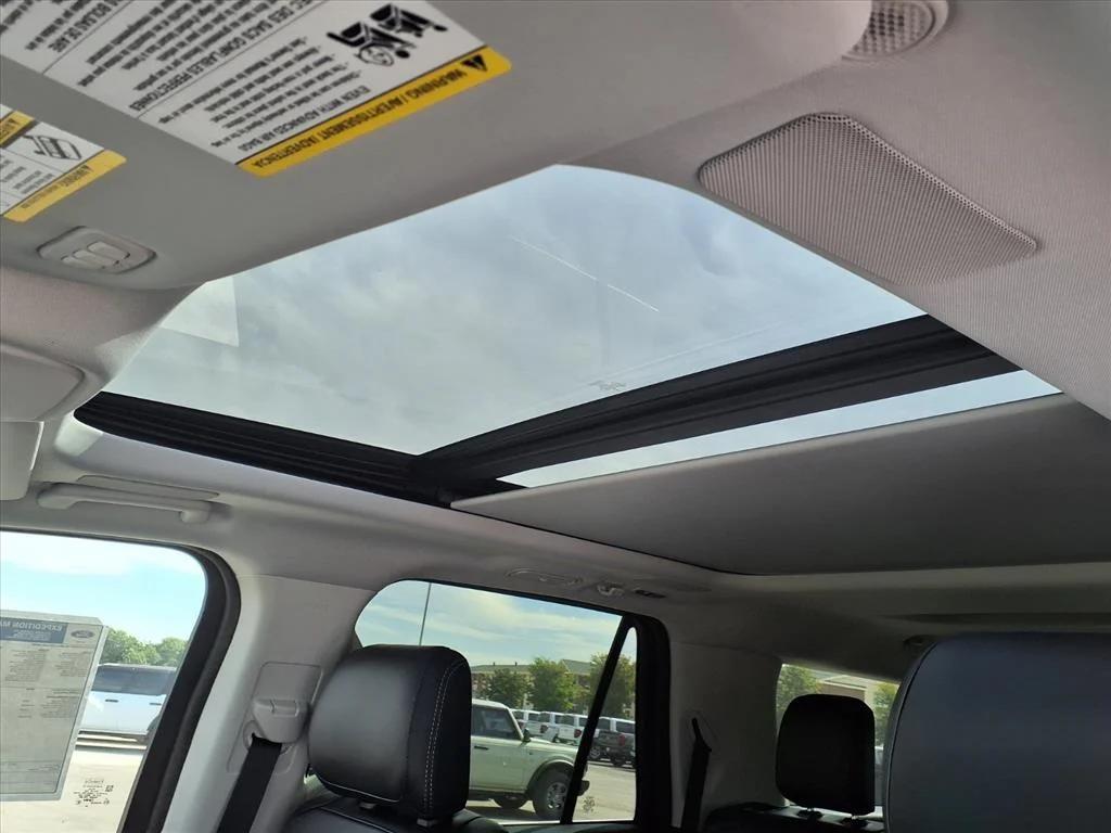 new 2025 Ford Expedition Max car, priced at $84,250
