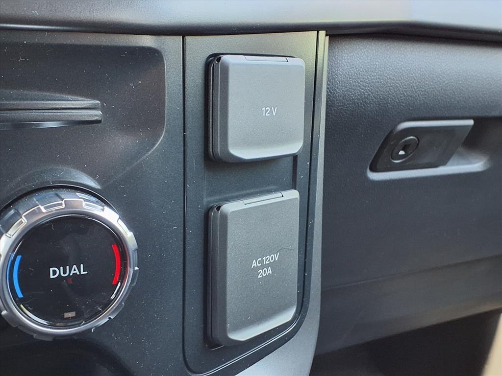 new 2025 Ford F-150 car, priced at $62,412