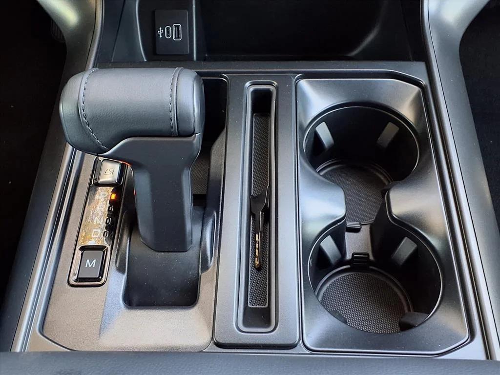 new 2025 Ford F-150 car, priced at $62,412