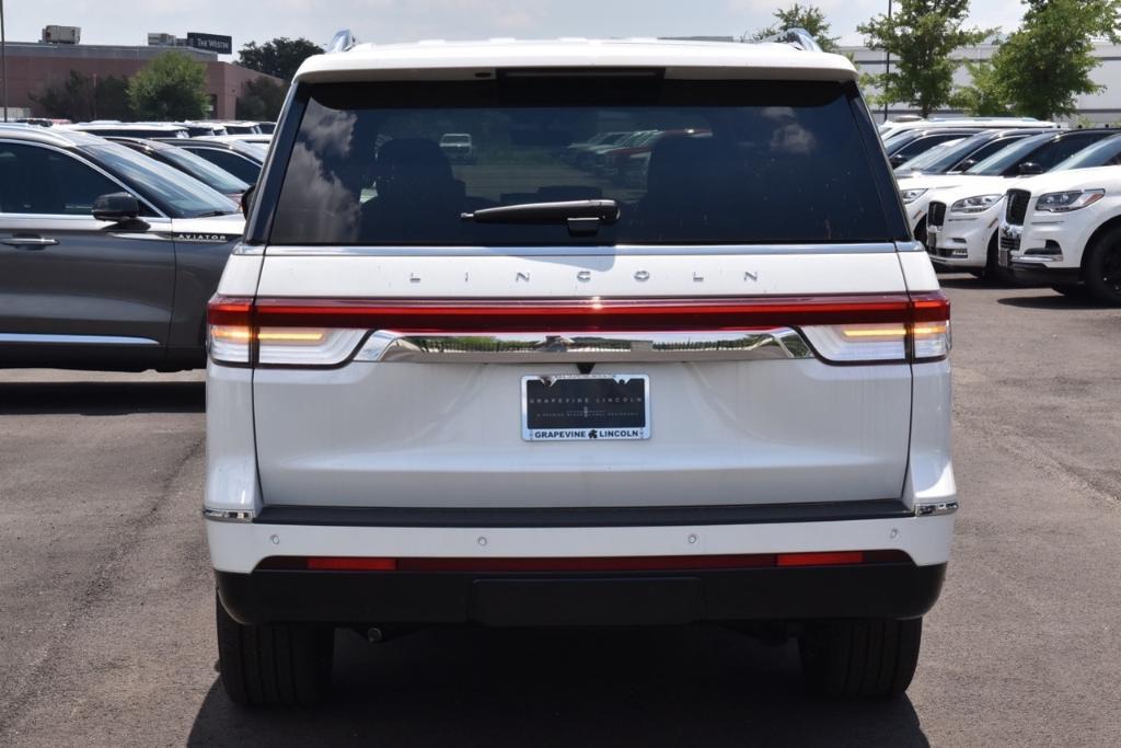 new 2024 Lincoln Navigator car, priced at $101,191