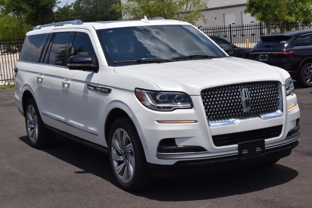 new 2024 Lincoln Navigator car, priced at $101,191